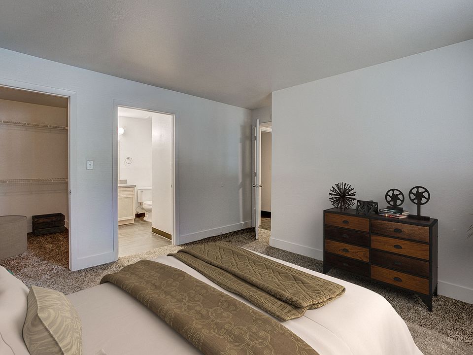 Three Bedroom Master BR