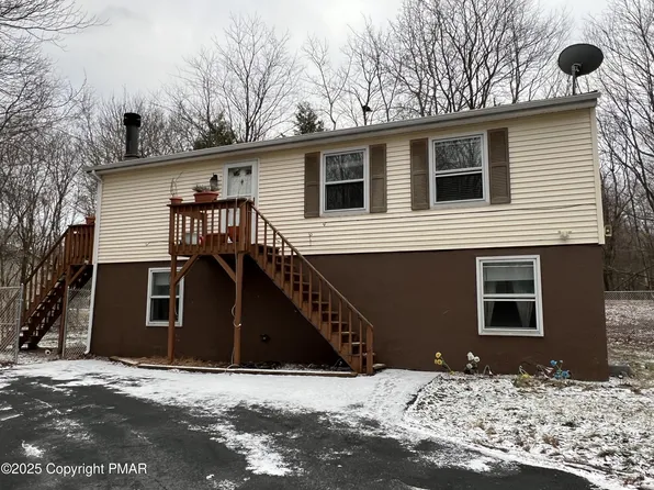 9 Wampum Ct, Albrightsville, PA 18210