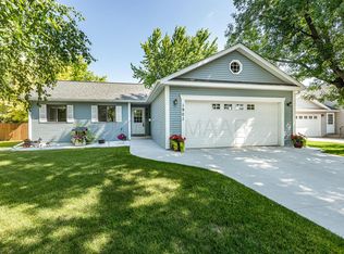 1901 27th Ave S, Fargo, ND 58103