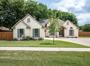 125 Bumblebee Trl, Martindale, TX 78655