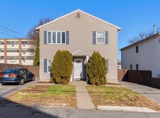 81 Henrietta St, Providence, RI 02904