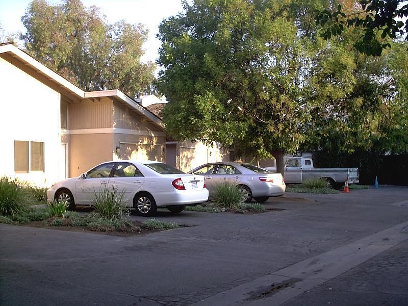 1st image of 5211 E Lyell Ave