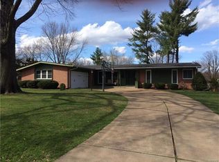 340 Norwood Cir, Ballwin, MO