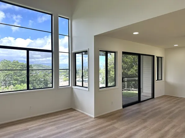 1205 Kupau St, Kailua, HI 96734
