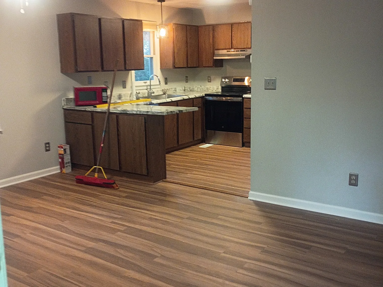 1 bed, 600 sqft, $1,700 — Photo 2