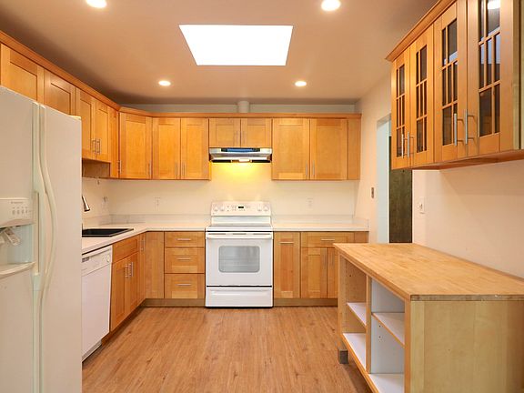 5th image of 1350 Divisadero St APT 302