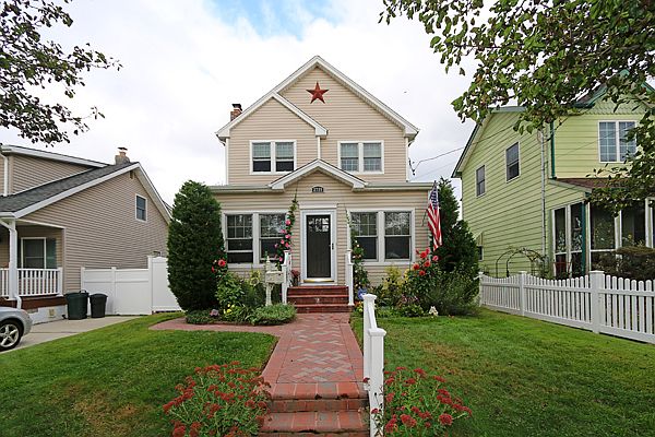 1st image of 2729 Wallace Ave