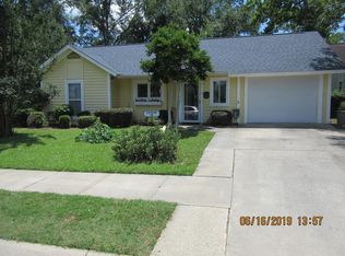 19 Andre Michaux Rd, Santee, SC 29142