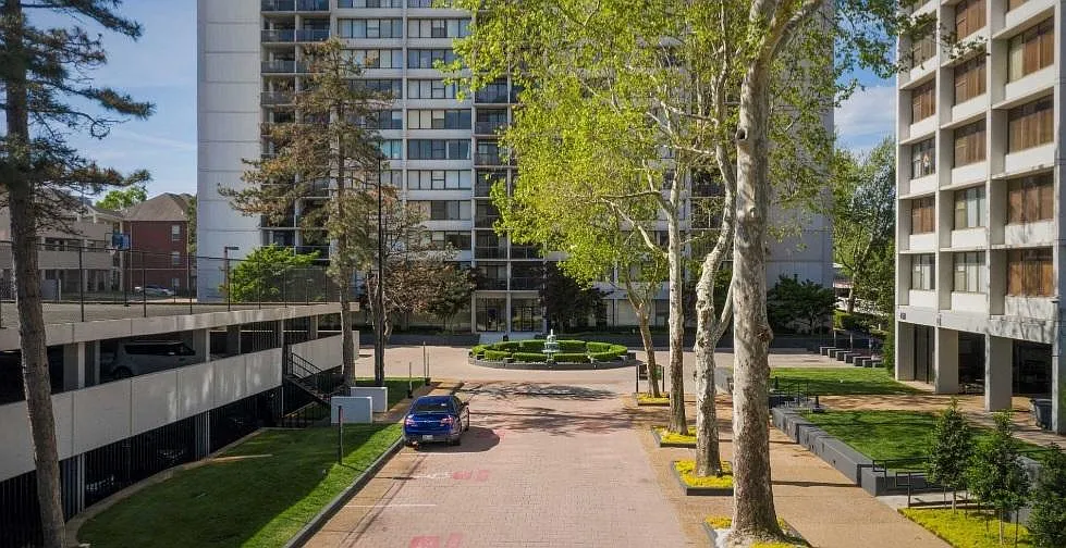 1 bed, 720 sqft, $1,800 — Photo 3