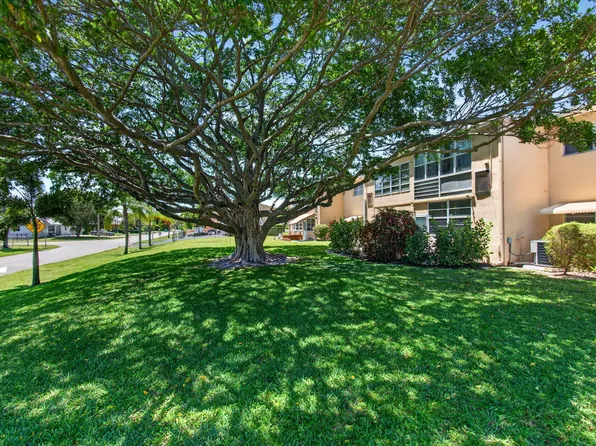 2101 NE 1st Court #204, Boynton Beach, FL 33435