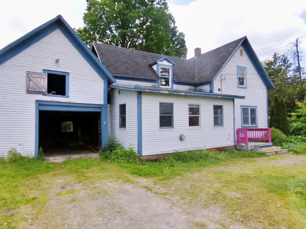 67 Eastern Avenue, Newport Town, VT 05857