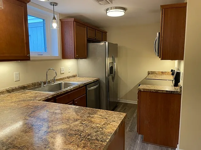 1216 N Roxboro St #B — Photo 4