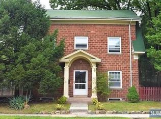 225 W Hudson Ave, Englewood, NJ 07631