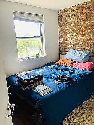 3rd image of 315 E 10th St APT 5F