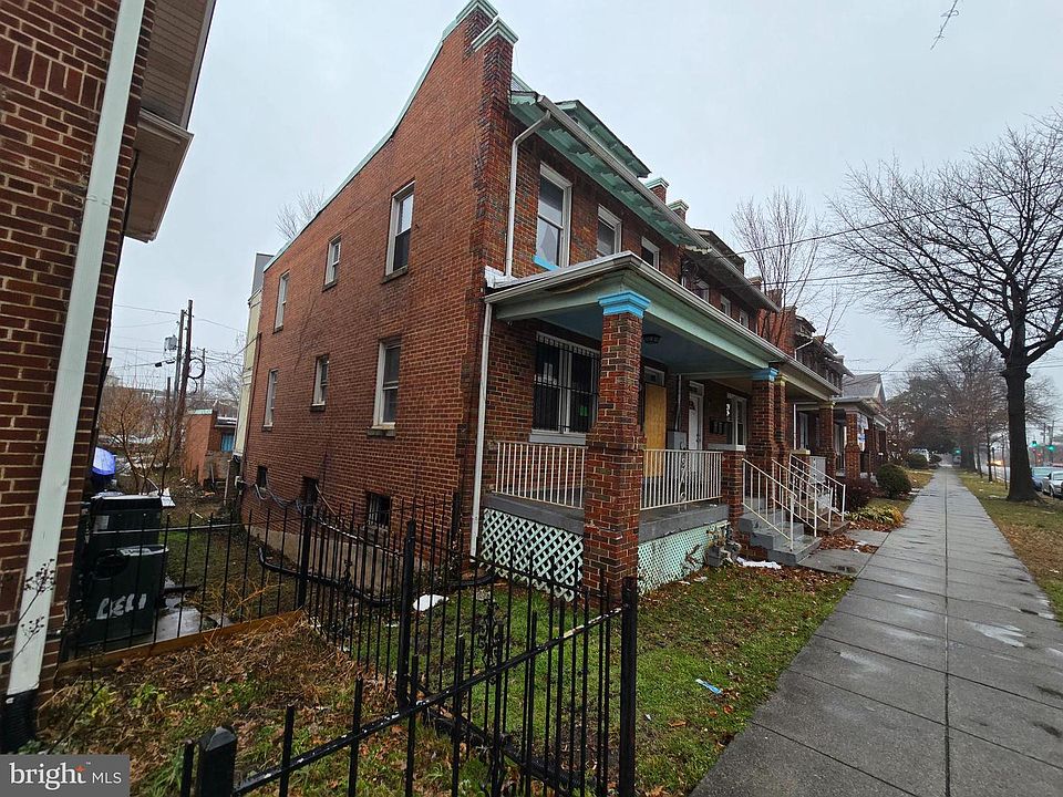 2nd image of 1702 Minnesota Ave SE