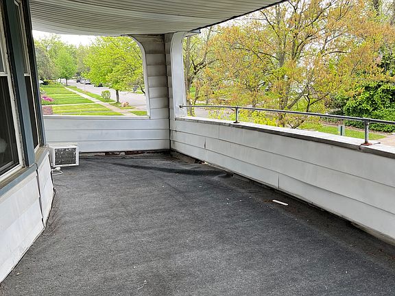 4th image of 3265 E Overlook Rd #2