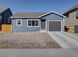 4798 Pontiac St, Mills, WY 82604