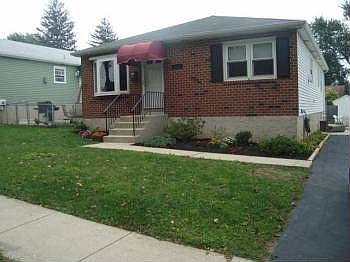 2nd image of 1924 Elder Ave