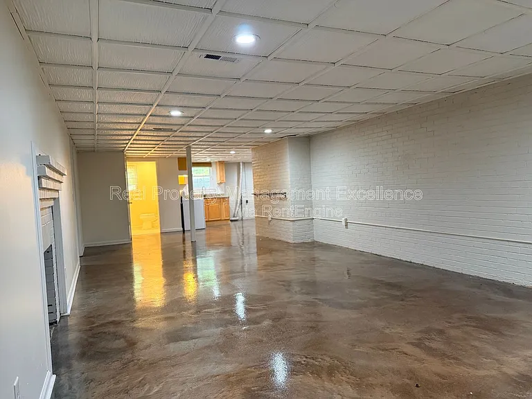 620 Carr St — Photo 43