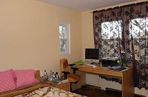 2nd image of 2956 Brighton 5 St