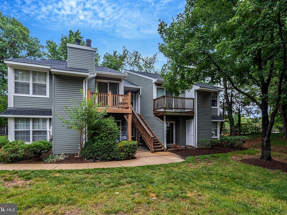 1st image of 8639 Beekman Pl