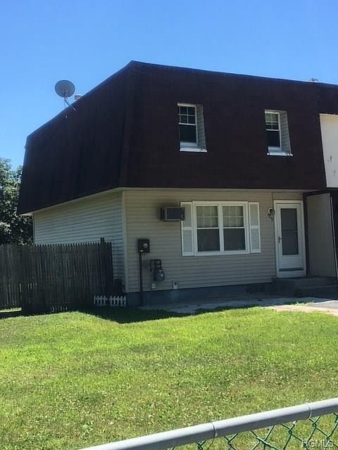 1st image of 77 Sheffield Dr