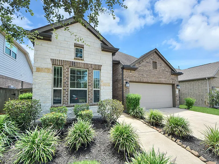 2547 Granberry Point — Photo 3