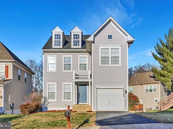 9208 Greenshire Dr, Manassas Park, VA 20111