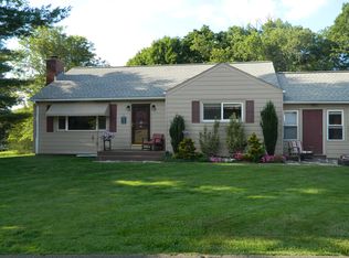 20 Ridge Rd, Ansonia, CT 06401