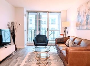 140 Simcoe St #512, Toronto, ON M5H 4E9