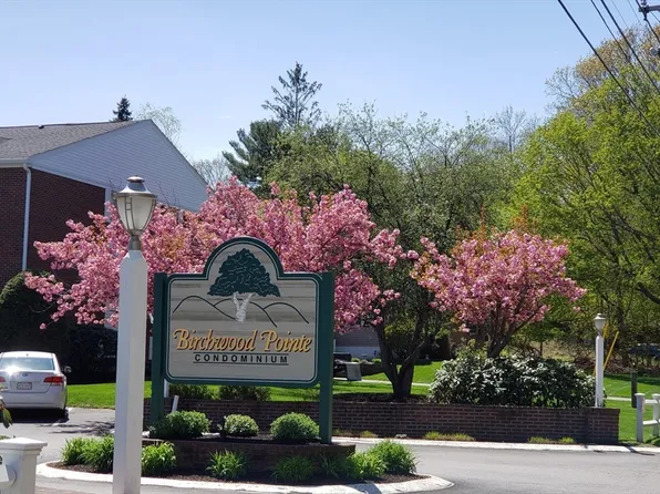 4 Birchwood Point #303, Amesbury, MA 01913