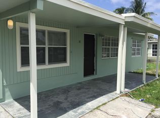 81 Old Spanish Trail Rd, Lake Worth, FL 33462