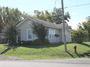 180 W 5th St, Booneville, AR 72927