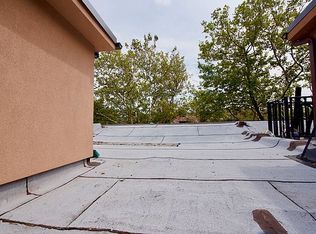 323 Hewes St #3C, Brooklyn, NY 11211