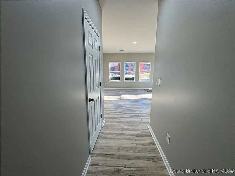 2022 N Greentree Blvd — Photo 3