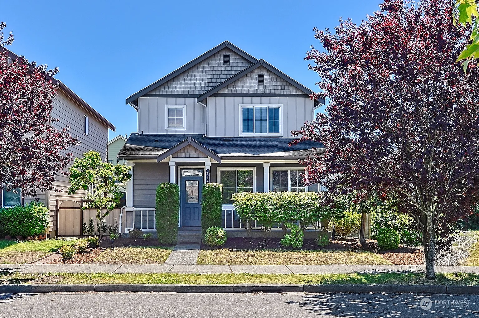 437 Holland Avenue photo 1