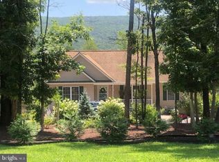 568 Pine Ridge Dr, Front Royal, VA 22630