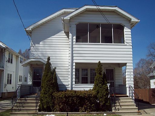 1st image of 1230 1/2 Greenwood Ave