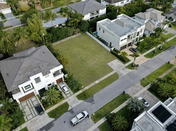1001 NE 3rd Avenue, Boca Raton, FL 33432