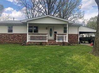 620 Zschokke St, Highland, IL