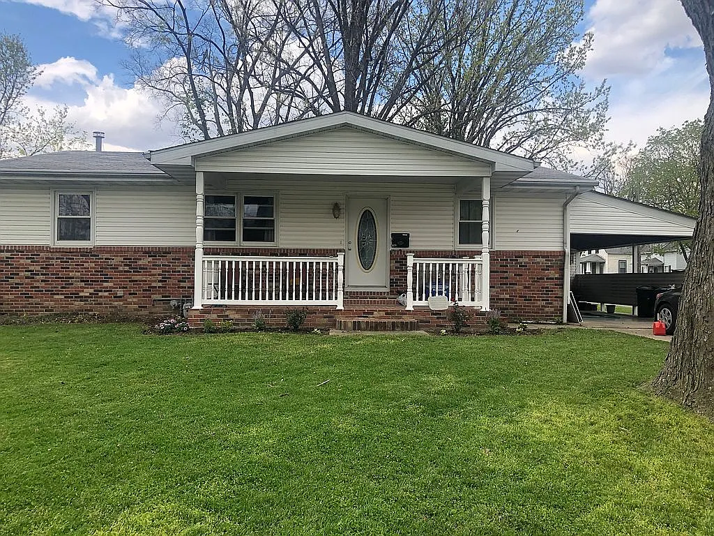 620 Zschokke St photo 1