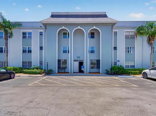 701 Poinsettia Rd APT 308, Belleair, FL 33756