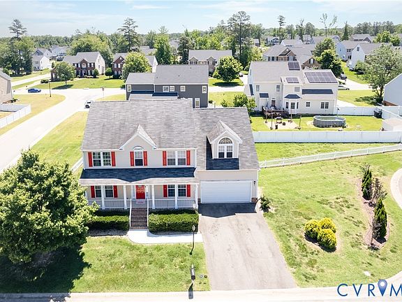4th image of 13601 Green Spire Cir