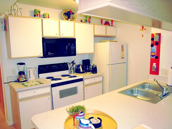 3rd image of 8714 Rain Forest Pl