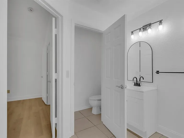 5152 Hawkstone Dr — Photo 23