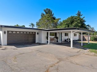 1265 E Fallbrook St, Fallbrook, CA 92028