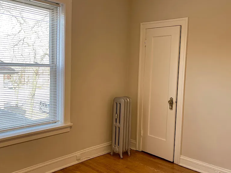 1637 W Estes Ave #3 — Photo 14