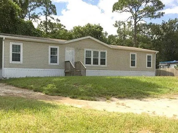 1258 SW Buckskin Trail, Stuart, FL 34997