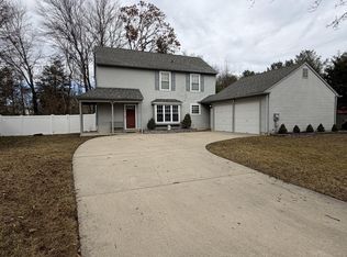 4 Brookview Dr, Mantua, NJ 08051