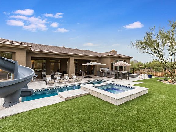 3rd image of 34825 N Desert Winds Cir